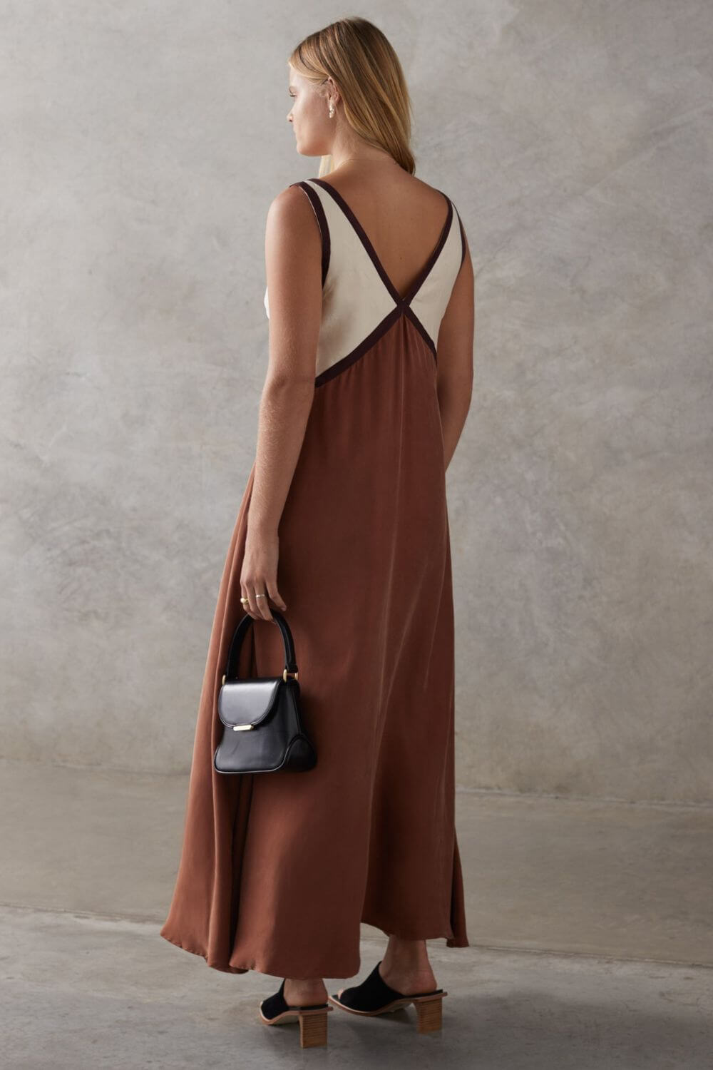 Vestido Midi Ágata